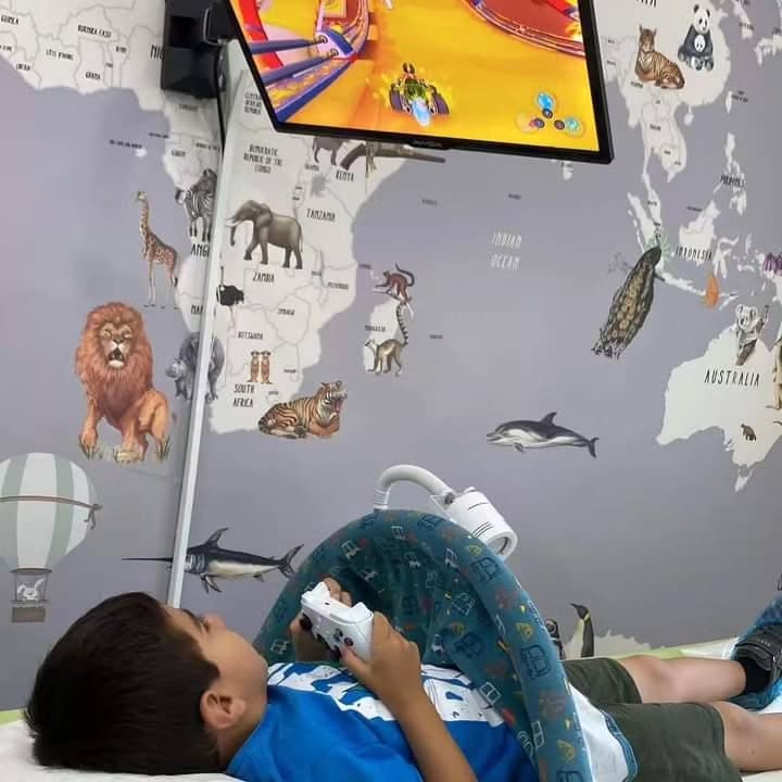 Çocukları Playstation İle Sünnet